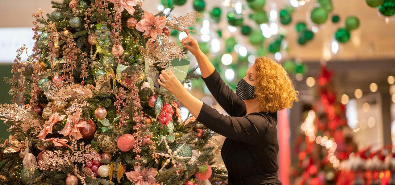 John Lewis Partnership to recruit 7,000 temporary festive staff
